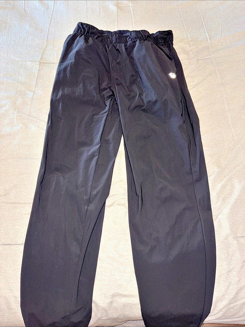 Vuori Men's Black Athletic Jogger Pants